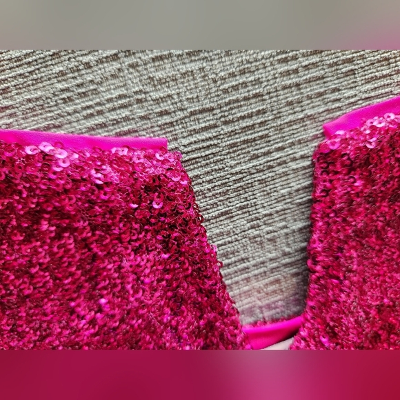 Walter Baker SPLIT NECK MADINA BODYCON MIDI SEQUIN DRESS NWT SIZE 2 - Picture 5 of 12